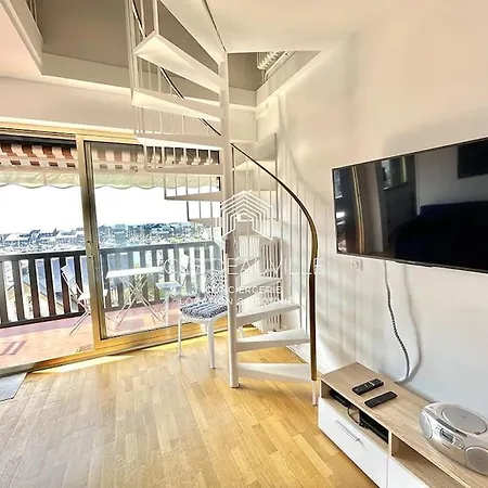 Apartment Le Castel 1 C.l.s Deauville